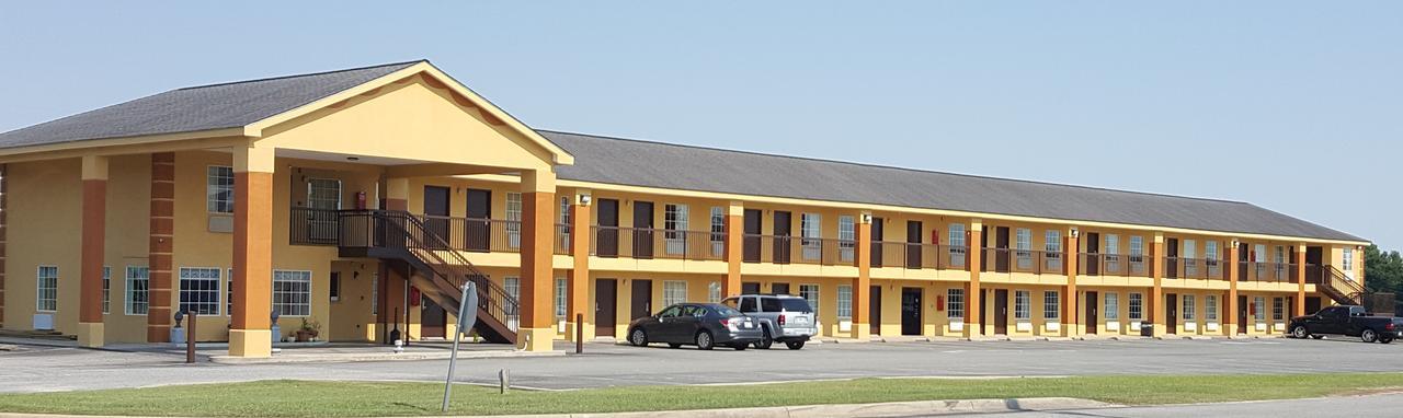 Executive Inn Pelham Exterior photo